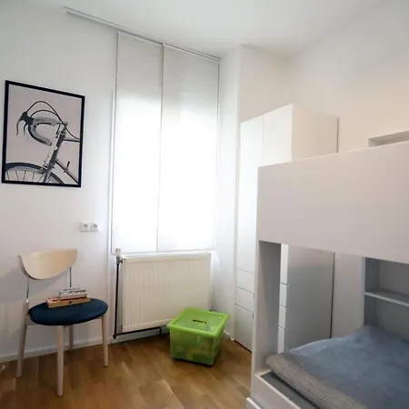 Neu Renoviertes, Behagliches Haus
